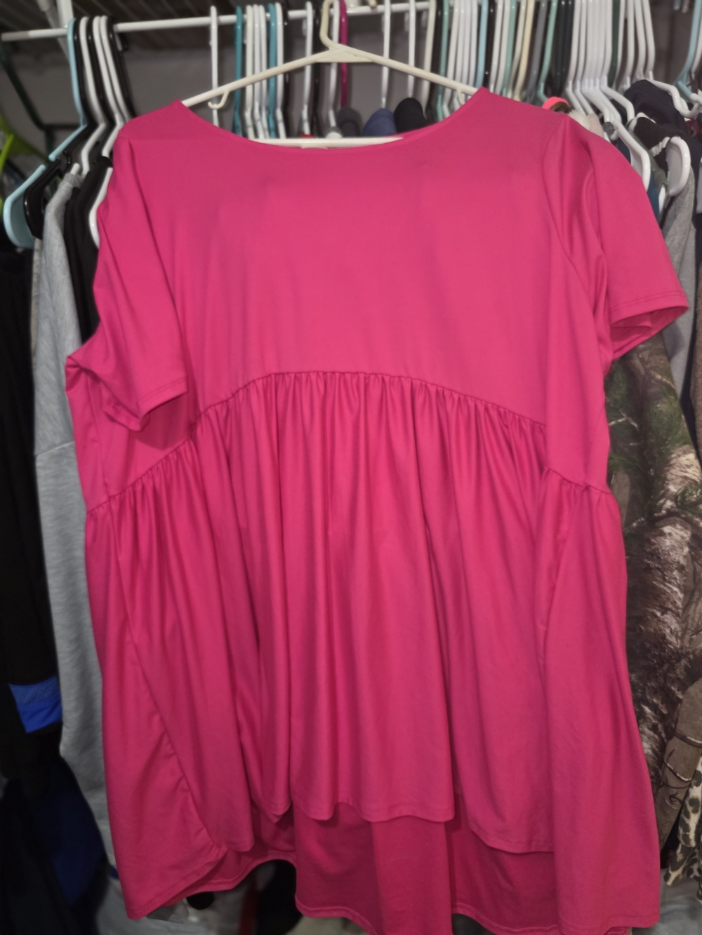 Relaxed Short-Sleeve Tunic in Bright Pink